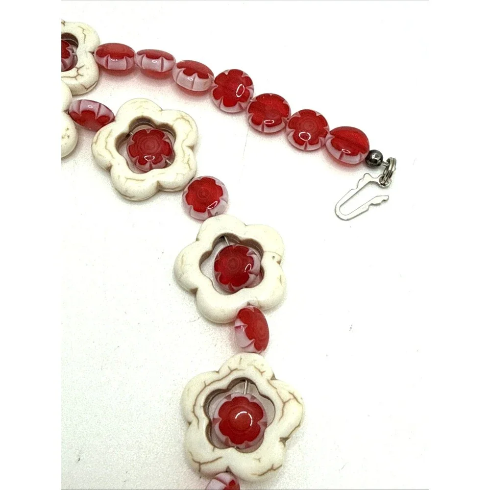 Vintage Millefiori Glass Bead & Howlite Necklace Red White Floral Statement 17.5